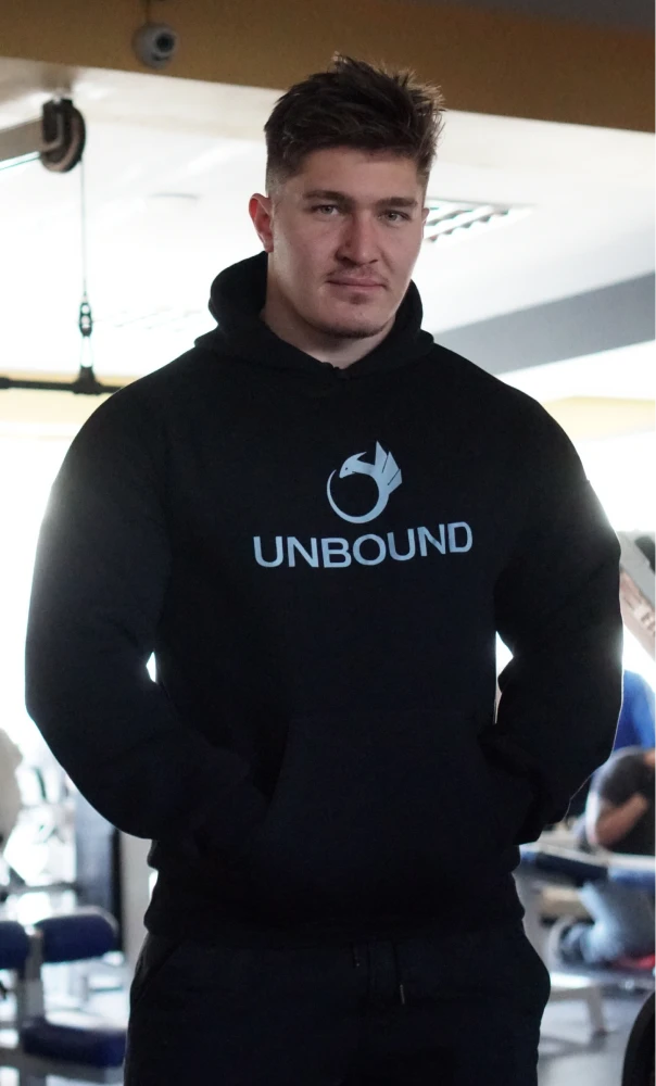 unbound-hoodie-black-made-in-greece-gym-mode-2